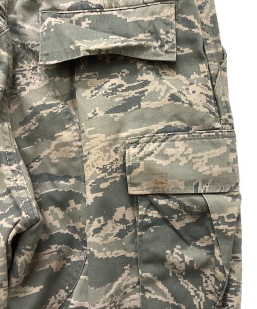 DSCP（ディーエスシーピー）DSCP (ディーエスシーピー) US AIR FORCE デジタルタイガーカモ オリーブ サイズ:32Rの古着・服飾アイテム
