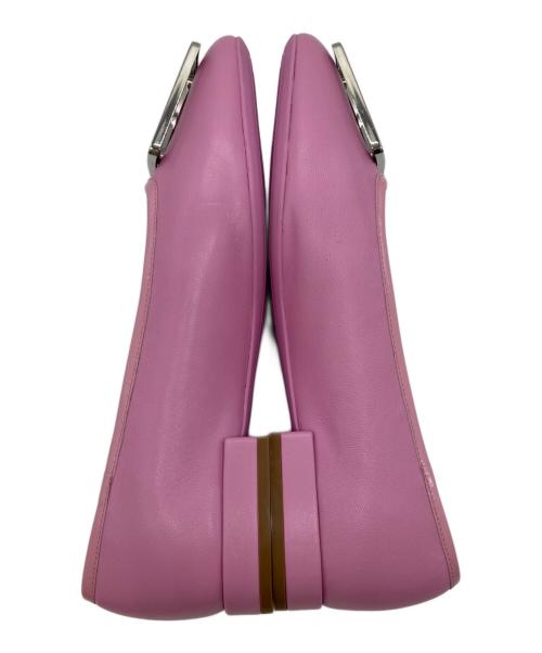 Salvatore Ferragamo（サルヴァトーレ フェラガモ）Salvatore Ferragamo (サルヴァトーレ フェラガモ) MYRNAフラットパンプス ピンク サイズ:6の古着・服飾アイテム