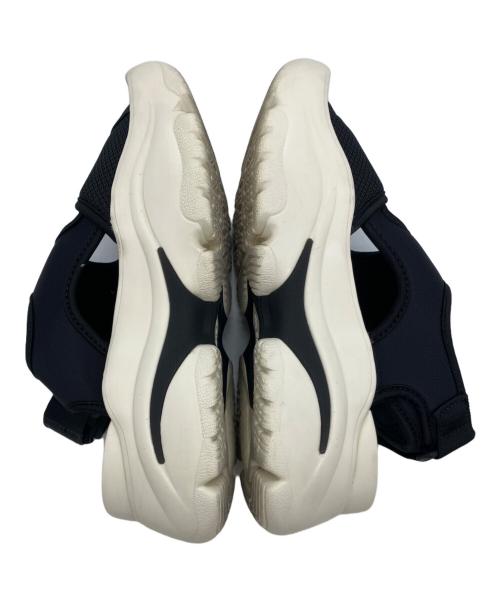 adidas（アディダス）adidas (アディダス) OZGAIA SANDAL ブラック サイズ:23.5cmの古着・服飾アイテム