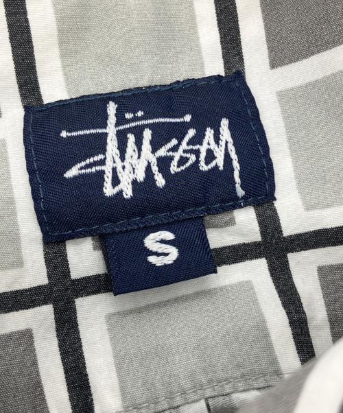 stussy（ステューシー）stussy (ステューシー) 半袖シャツ グレー サイズ:Sの古着・服飾アイテム