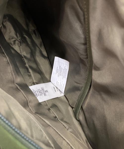 Patagonia（パタゴニア）Patagonia (パタゴニア) アトムスリングショルダーバッグ グリーンの古着・服飾アイテム