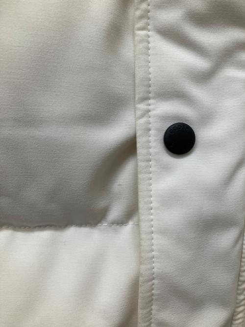 CANADA GOOSE（カナダグース）CANADA GOOSE (カナダグース) Wyndham Parka ホワイト サイズ:Sの古着・服飾アイテム