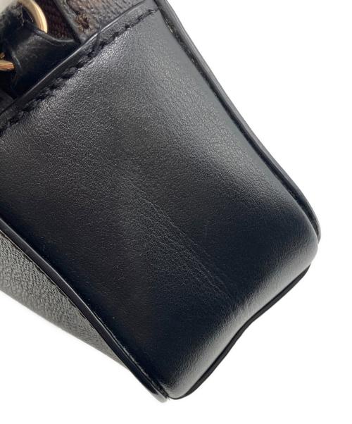 COACH（コーチ）COACH (コーチ) シグネチャーショルダーバッグ ブラウンの古着・服飾アイテム