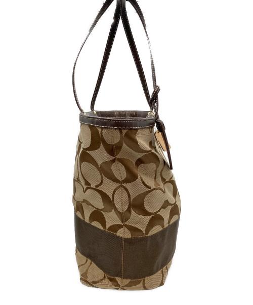 COACH（コーチ）COACH (コーチ) シグネチャーキャンバストートバッグ ブラウンの古着・服飾アイテム