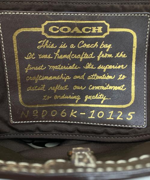 COACH（コーチ）COACH (コーチ) シグネチャーキャンバストートバッグ ブラウンの古着・服飾アイテム