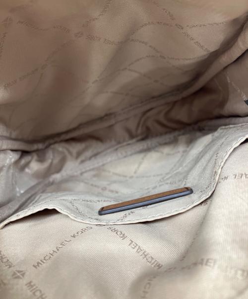 MICHAEL KORS（マイケルコース）MICHAEL KORS (マイケルコース) ショルダーバッグ アイボリーの古着・服飾アイテム