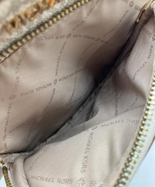 MICHAEL KORS（マイケルコース）MICHAEL KORS (マイケルコース) ショルダーバッグ アイボリーの古着・服飾アイテム