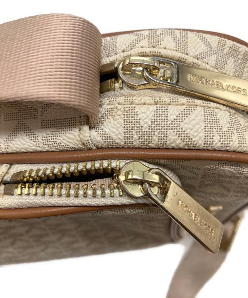 MICHAEL KORS（マイケルコース）MICHAEL KORS (マイケルコース) ショルダーバッグ アイボリーの古着・服飾アイテム