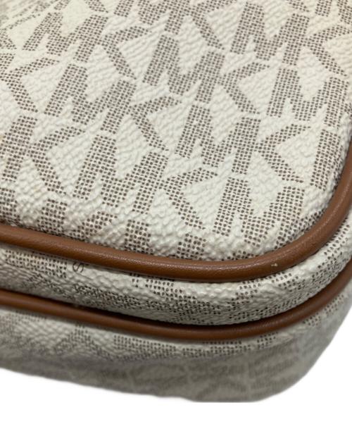 MICHAEL KORS（マイケルコース）MICHAEL KORS (マイケルコース) ショルダーバッグ アイボリーの古着・服飾アイテム