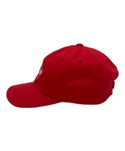 stussy（ステューシー）stussy (ステューシー) ロゴ6パネルキャップ レッド サイズ:記載なしの古着・服飾アイテム