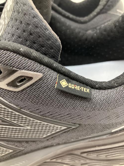 NEW BALANCE（ニューバランス）NEW BALANCE (ニューバランス) 880v15 GORE-TEX ブラック サイズ:28cmの古着・服飾アイテム