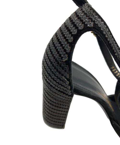 Salvatore Ferragamo（サルヴァトーレ フェラガモ）Salvatore Ferragamo (サルヴァトーレ フェラガモ) Fergie　ストラップサンダル ブラック サイズ:6 1/2の古着・服飾アイテム