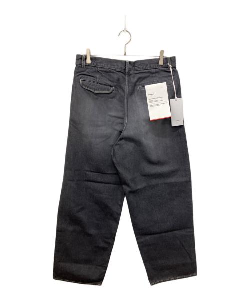 Graphpaper（グラフペーパー）Graphpaper (グラフペーパー) Gray Tone Cone Denim Two Tuck Pants ブラック サイズ:3 未使用品の古着・服飾アイテム