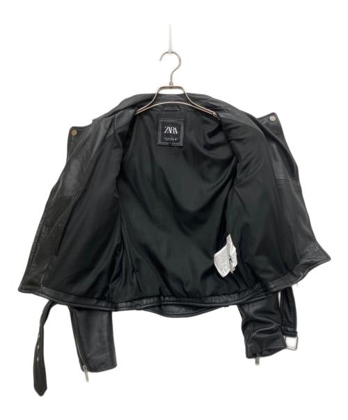 ZARA（ザラ）ZARA (ザラ) ラムレザーライダースジャケット ブラック サイズ:Sの古着・服飾アイテム
