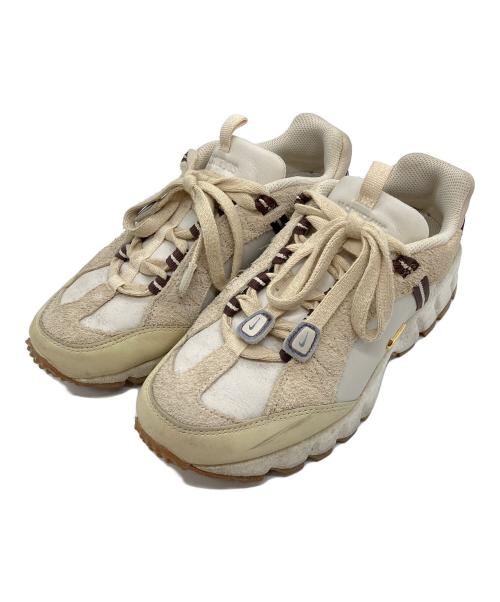 NIKE（ナイキ）NIKE (ナイキ) jacquemus (ジャックムス) Women's Air Humara LX 
