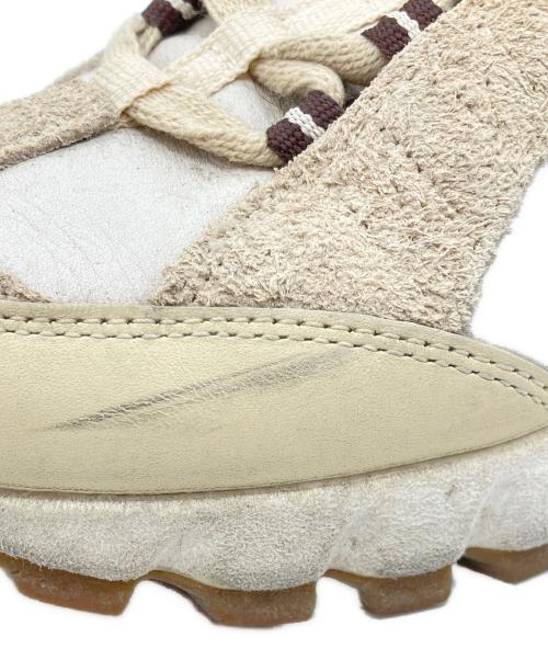 NIKE（ナイキ）NIKE (ナイキ) jacquemus (ジャックムス) Women's Air Humara LX 
