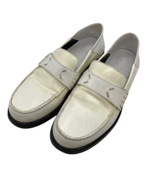 Maison Margiela（メゾンマルジェラ）Maison Margiela (メゾンマルジェラ) ホワイトレザーコインローファー アイボリー サイズ:35の古着・服飾アイテム