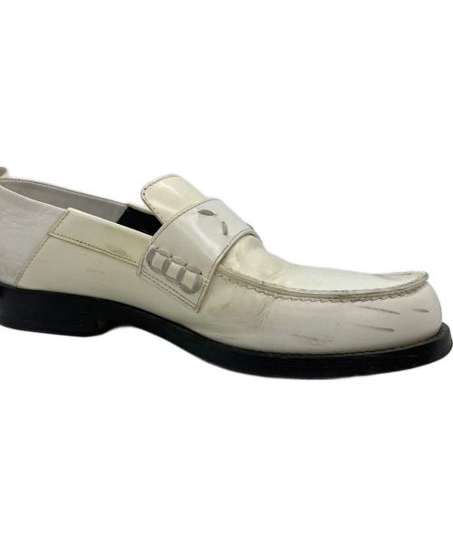 Maison Margiela（メゾンマルジェラ）Maison Margiela (メゾンマルジェラ) ホワイトレザーコインローファー アイボリー サイズ:35の古着・服飾アイテム