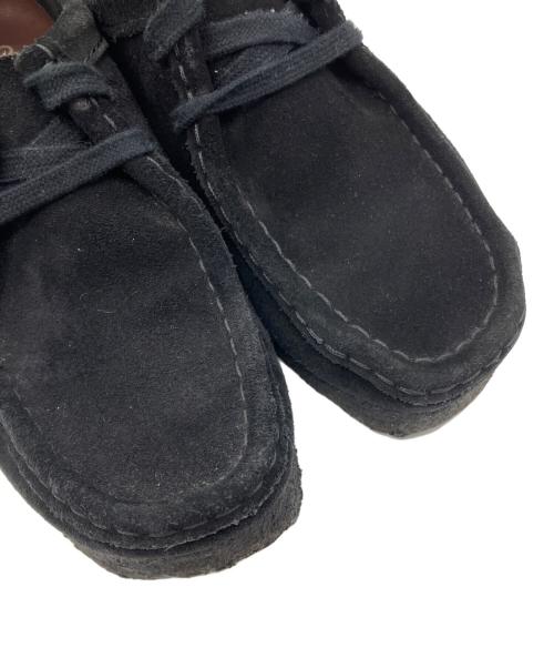 CLARKS ORIGINALS（クラークス オリジナルズ）Clarks Originals (クラークス オリジナルズ) ワラビースウェードシューズ ブラック サイズ:23.5cmの古着・服飾アイテム