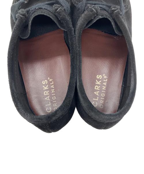 CLARKS ORIGINALS（クラークス オリジナルズ）Clarks Originals (クラークス オリジナルズ) ワラビースウェードシューズ ブラック サイズ:23.5cmの古着・服飾アイテム