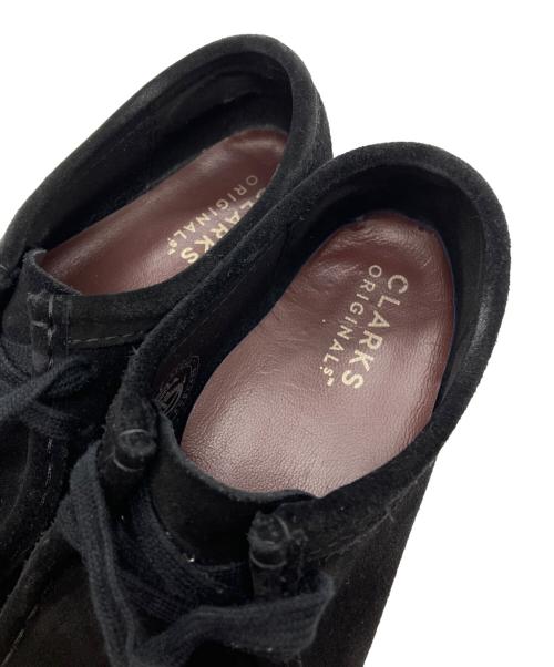 CLARKS ORIGINALS（クラークス オリジナルズ）Clarks Originals (クラークス オリジナルズ) ワラビースウェードシューズ ブラック サイズ:23.5cmの古着・服飾アイテム