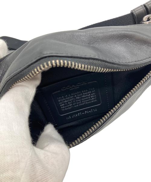 COACH（コーチ）COACH (コーチ) ボディバッグ ブラックの古着・服飾アイテム