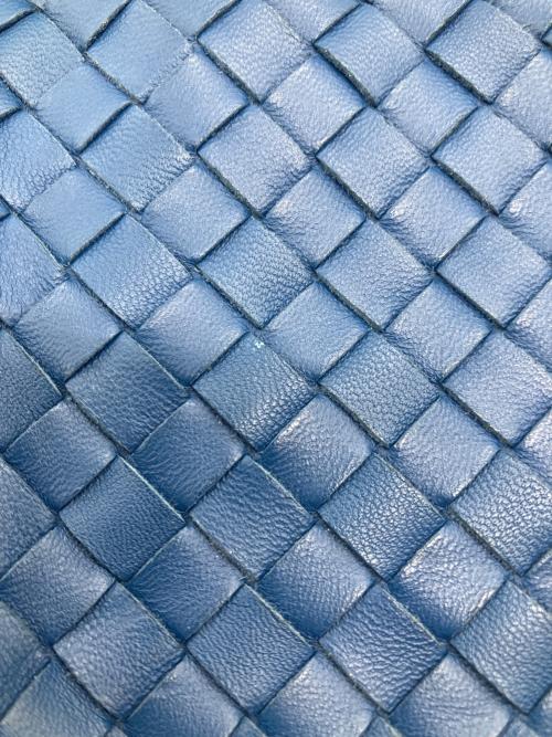 BOTTEGA VENETA（ボッテガベネタ）BOTTEGA VENETA (ボッテガベネタ) イントレチャート ノディーニ ショルダーバッグ ブルーの古着・服飾アイテム