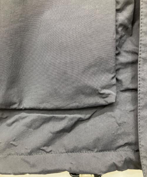 BURBERRY LONDON（バーバリーロンドン）BURBERRY LONDON (バーバリーロンドン) スタンドカラーナイロンジャケット グレー サイズ:不明の古着・服飾アイテム
