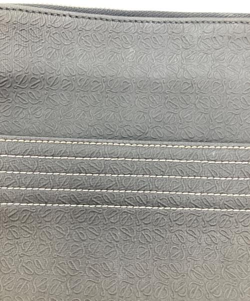 LOEWE（ロエベ）LOEWE (ロエベ) リピートアナグラムショルダーバッグ ブラックの古着・服飾アイテム