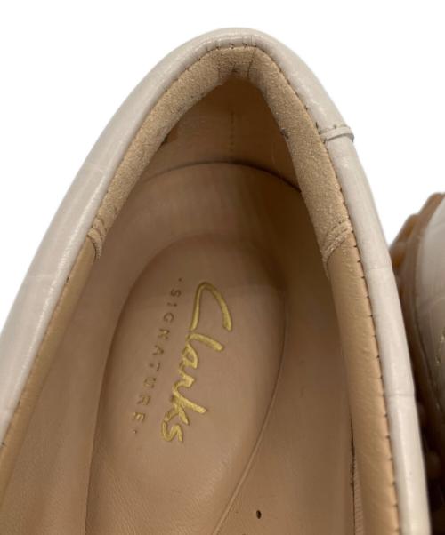 CLARKS（クラークス）CLARKS (クラークス) Torhill Penny ベージュ サイズ:23.5の古着・服飾アイテム