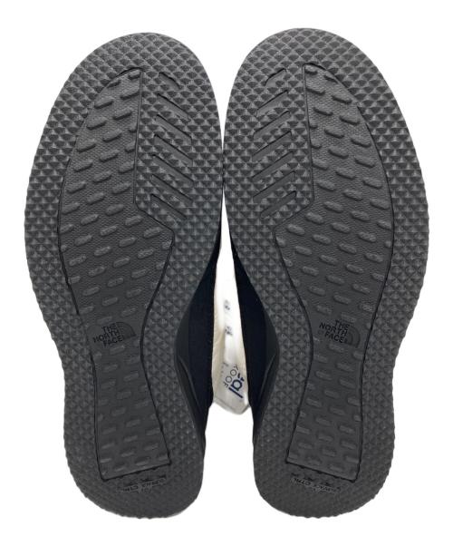 THE NORTH FACE（ザ ノース フェイス）THE NORTH FACE (ザ ノース フェイス) ヌプシ チャッカ ホワイト サイズ:28cmの古着・服飾アイテム