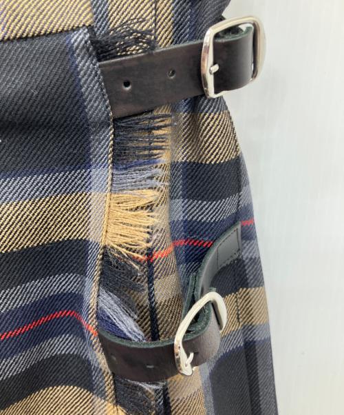 O'NEIL OF DUBLIN（オニールオブダブリン）O'NEIL OF DUBLIN (オニールオブダブリン) キルトスカート ブラウン サイズ:XSの古着・服飾アイテム