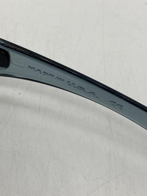 OAKLEY（オークリー）OAKLEY (オークリー) サングラス ブルーの古着・服飾アイテム