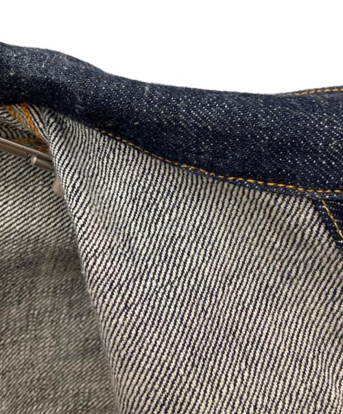 THREE KINGDOMS OVERALLS（スリーキングダムズオーバーオールズ）THREE KINGDOMS OVERALLS (スリーキングダムズオーバーオールズ) TYPE Ⅰ NATURAL INDIGO SELVEDGE DENIM JACKET インディゴ サイズ:42の古着・服飾アイテム