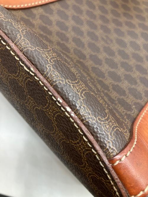 CELINE（セリーヌ）CELINE (セリーヌ) マカダムハンドバッグ ブラウンの古着・服飾アイテム