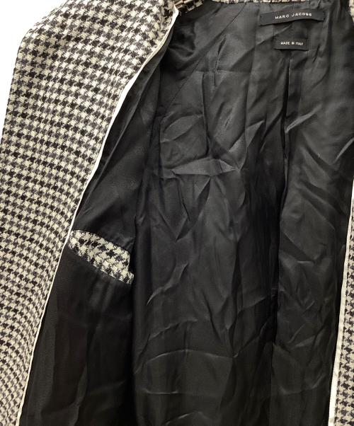 MARC JACOBS（マークジェイコブス）MARC JACOBS (マークジェイコブス) 千鳥格子柄ステンカラーコート ベージュ×ブラック サイズ:44の古着・服飾アイテム
