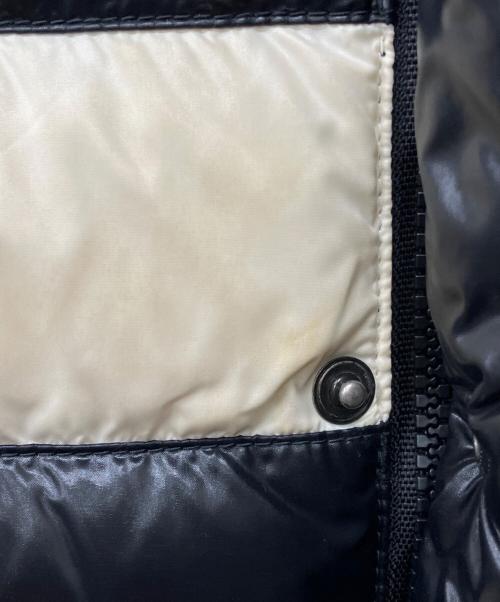 MONCLER（モンクレール）MONCLER (モンクレール) THOMAS ダウンジャケット ブラック×ホワイト サイズ:2の古着・服飾アイテム