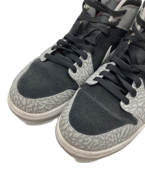 NIKE（ナイキ）NIKE (ナイキ) エアジョーダン1 ミッド 