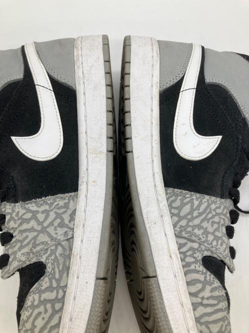 NIKE（ナイキ）NIKE (ナイキ) エアジョーダン1 ミッド 