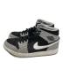 NIKE (ナイキ) エアジョーダン1 ミッド 