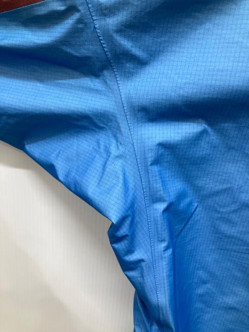 adidas（アディダス）adidas (アディダス) テックロック ライト ゴアテックス ジャケット ブルー サイズ:Sの古着・服飾アイテム