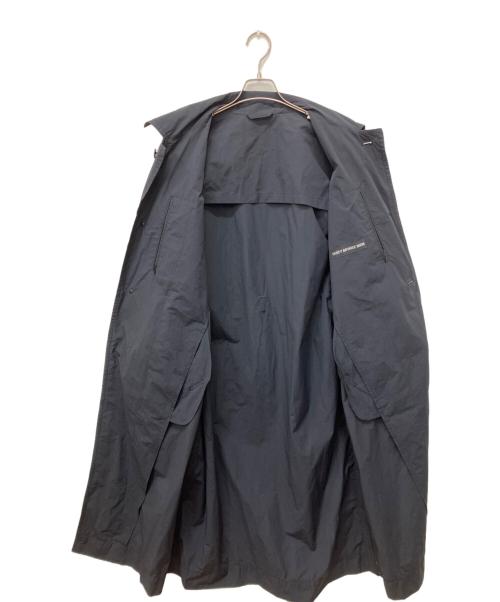ISSEY MIYAKE MEN（イッセイミヤケメン）ISSEY MIYAKE MEN (イッセイミヤケメン) ナイロン サイドステッチデザインコート ネイビー サイズ:2の古着・服飾アイテム