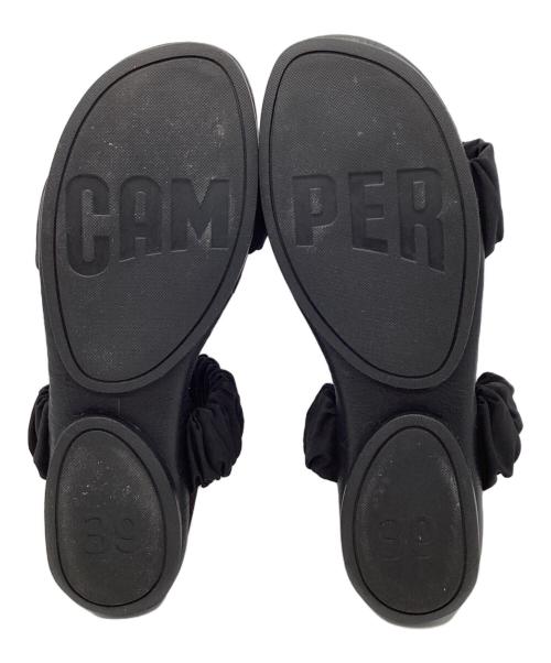 CAMPER（カンペール）CAMPER (カンペール) ギャザーサンダル ブラック サイズ:39の古着・服飾アイテム