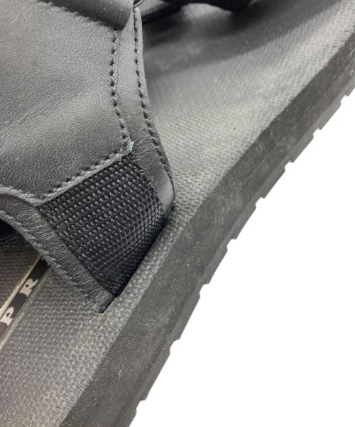 PRADA（プラダ）PRADA (プラダ) ラバーロゴストラップサンダル ブラック サイズ:9の古着・服飾アイテム