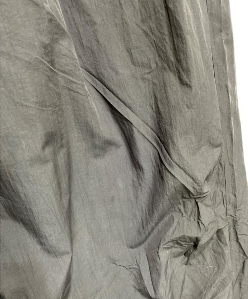 UNITED TOKYO（ユナイテッドトーキョー）UNITED TOKYO (ユナイテッドトーキョー) アーバンダイナイロン パラシュートパンツ ブラック サイズ:2の古着・服飾アイテム