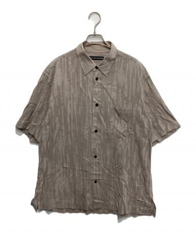 【中古】イッセイミヤケ ISSEY MIYAKE 2025年春夏 ペーパー系 半袖トップス ベージュ【サイズ表記なし（L位）】【レディース】 ISSEY MIYAKE - 【中古】イッセイミヤケ ISSEY MIYAKE 2025年春夏
