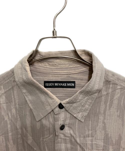 ISSEY MIYAKE MEN（イッセイミヤケメン）ISSEY MIYAKE MEN (イッセイミヤケメン) 杢調ストライプ半袖シャツ ベージュ サイズ:3の古着・服飾アイテム