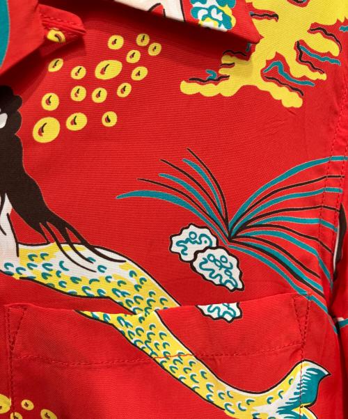 Sun Surf（サンサーフ）Sun Surf (サンサーフ) BEAMS (ビームス) ハワイアンショートスリーブシャツ レッド サイズ:不明の古着・服飾アイテム