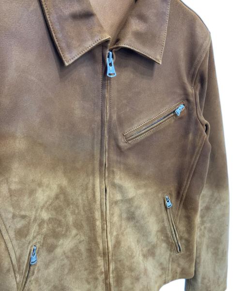ISAMU KATAYAMA BACKLASH（イサムカタヤマ・バックラッシュ）ISAMU KATAYAMA BACKLASH (イサムカタヤマ・バックラッシュ) インディアンゴートナパラン加工襟付きシングルライダースジャケット ブラウン サイズ:Mの古着・服飾アイテム