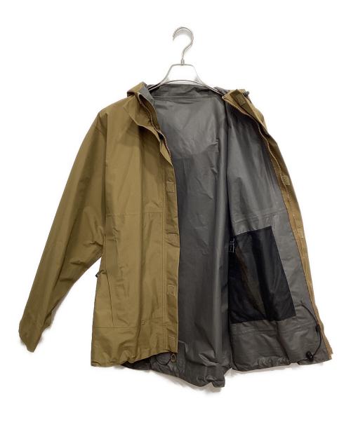 BEYOND（ビヨンド）BEYOND (ビヨンド) PCU Level6 Jacket/レベル6 ハードシェルジャケット ブラウン サイズ:Sの古着・服飾アイテム